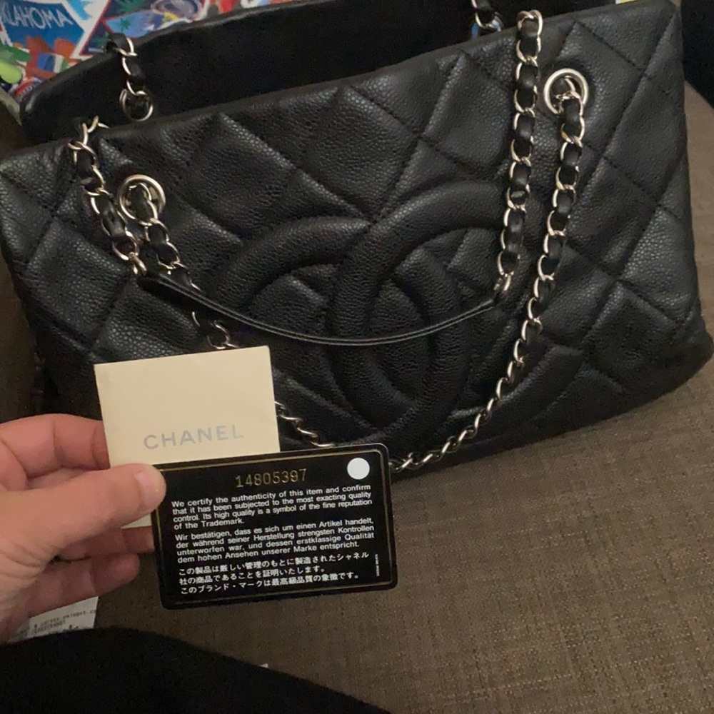 COPY - Chanel Grand Shopping Tote